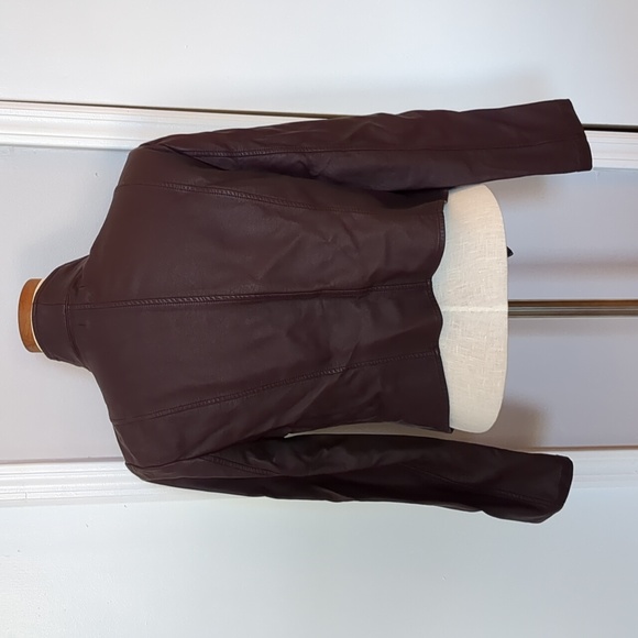 Open Cropped Jacket - Picture 2 of 5